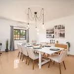 فيلة Host Wise - Sunny Spacious House - Terrace & Free Parking لاغوا